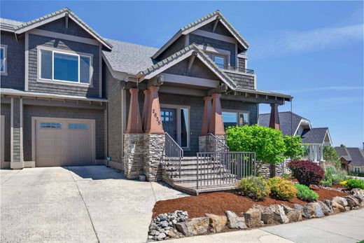 Townhouse in Bend, Deschutes County