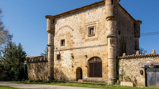 Luxury home in Merindad de Montija, Burgos
