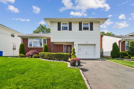 Luxury home for rent per month in Roselle Park