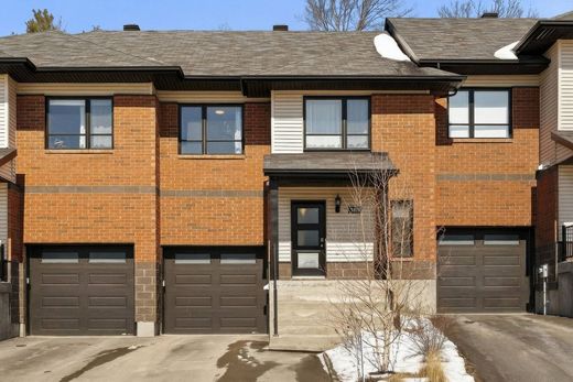 Casa en Saint-Jérôme, Laurentides