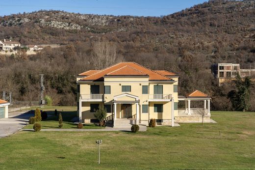 Villa à Podgorica