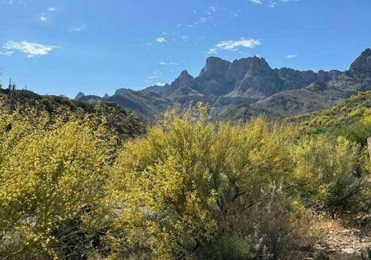 Grond in Tucson, Pima County