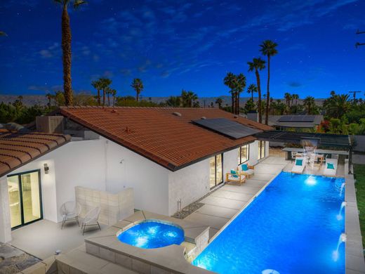 Detached House in Palm Springs, Riverside County