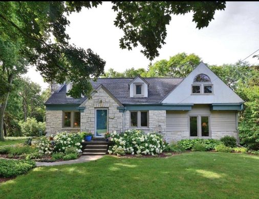 Detached House in Milwaukee, Milwaukee County