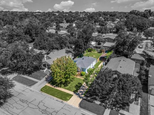 Casa Independente - Fort Worth, Tarrant County