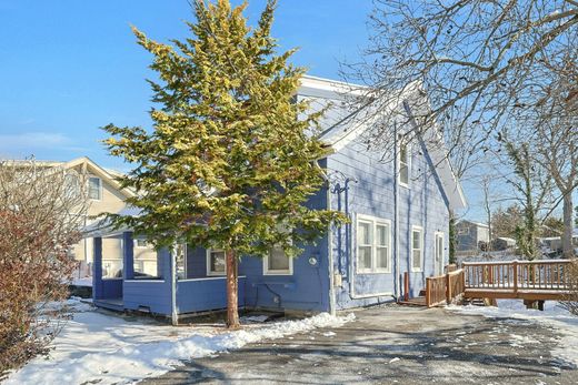Detached House in Croton-on-Hudson, Westchester County
