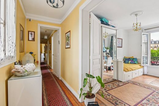 Квартира, La Muette, Auteuil, Porte Dauphine, Paris