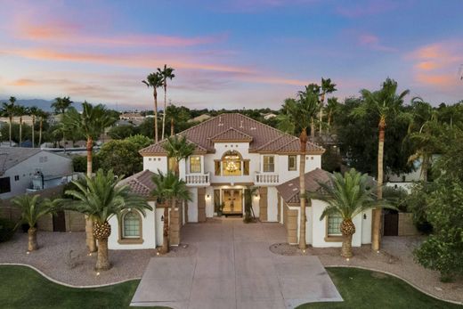 Luxury home in Gilbert, Maricopa County