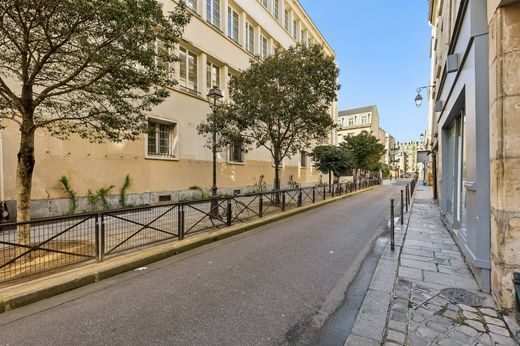 Apartament w Temple, Rambuteau – Francs Bourgeois, Réaumur, Paris