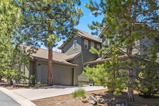 Apartment in Flagstaff, Coconino County