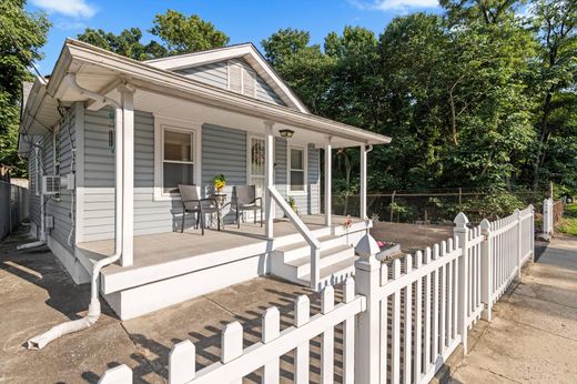 Detached House in Pennsauken, Camden County