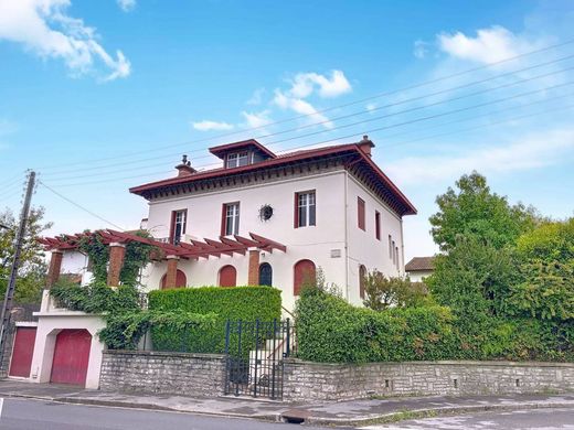 Casa Unifamiliare a Bayonne, Pirenei atlantici