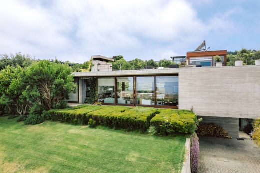 Vrijstaand huis in Zapallar, Petorca Province