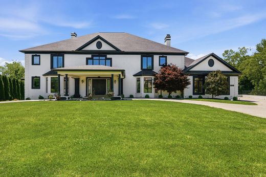 Detached House in Louisville, Jefferson County