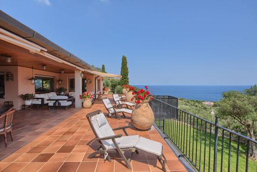 Einfamilienhaus in Begur, Provinz Girona