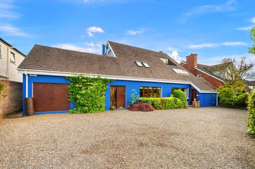 Detached House in Cork, Munster