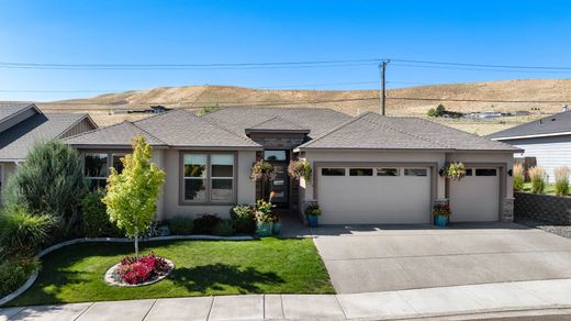 ‏בית חד-משפחתי ב  Kennewick, Benton County