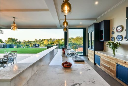 Detached House in Johannesburg, City of Johannesburg Metropolitan Municipality