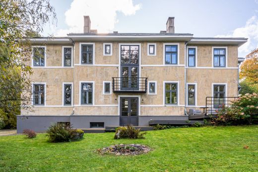 Vrijstaand huis in Riga, Rīga