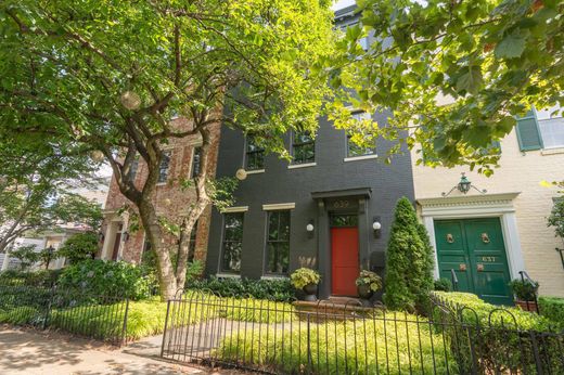 Luxury home in Washington, Washington County