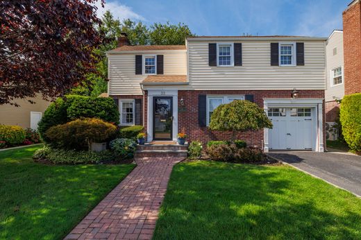 Einfamilienhaus in Baldwin, Nassau County