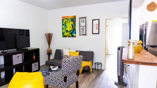 Apartamento - Kingston