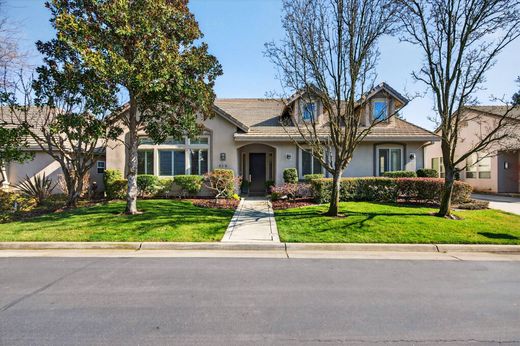 Luxury home in Sacramento, Sacramento County