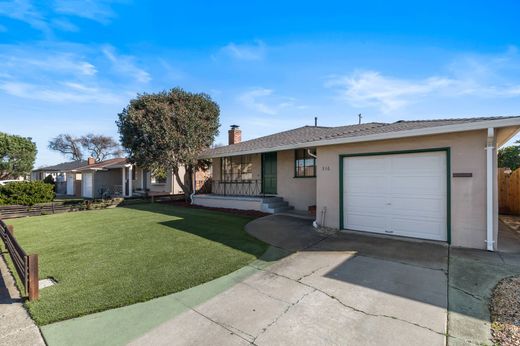 Detached House in San Mateo, San Mateo County