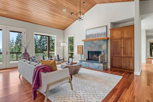 豪宅  Camas, Clark County