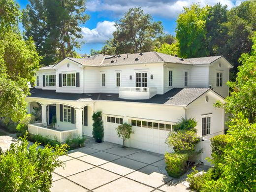 Detached House in Encino, Los Angeles County