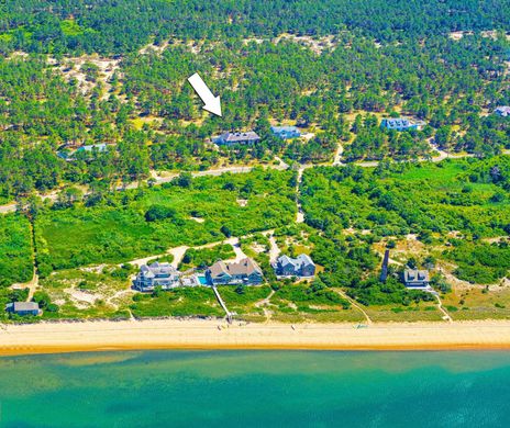 Detached House in Amagansett, Suffolk County