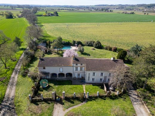 Detached House in Lisle-sur-Tarn, Tarn