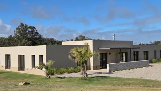 Luxury home in La Barra, San Carlos