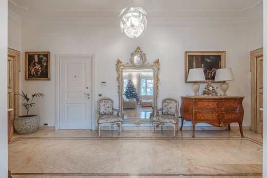 아파트 / 밀라노, Città metropolitana di Milano