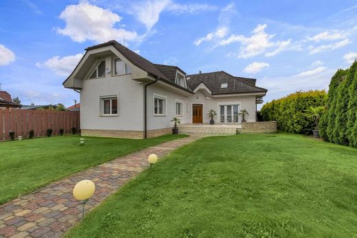 Luxe woning in Gajary, Okres Malacky