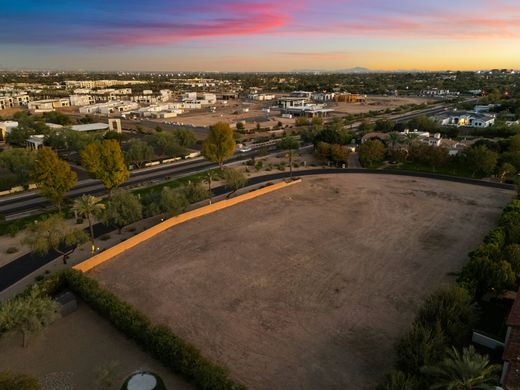 Paradise Valley, Maricopa Countyの土地