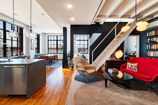 Apartment in Brooklyn, Kings County