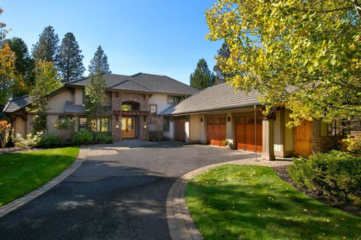 Luxury home in Bend, Deschutes County