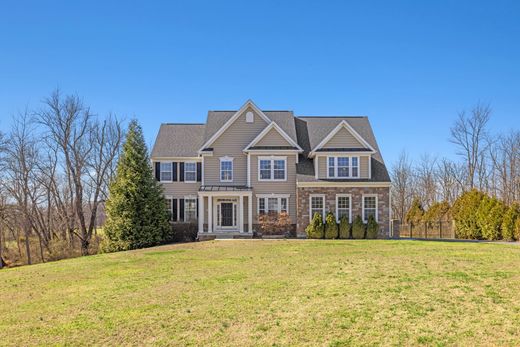 Luxury home in Charles Town, Jefferson County