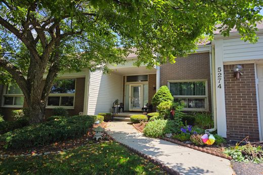 Apartament w West Bloomfield Township, Oakland County