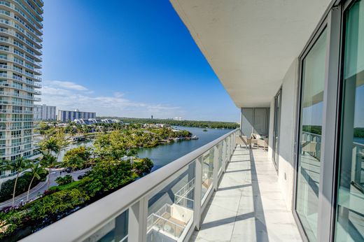 아파트 / Sunny Isles Beach, Miami-Dade County