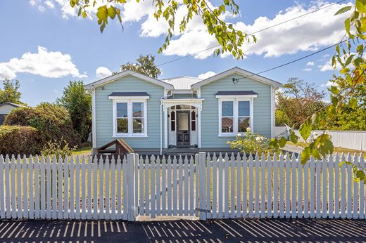 Luxury home in Masterton, Wellington