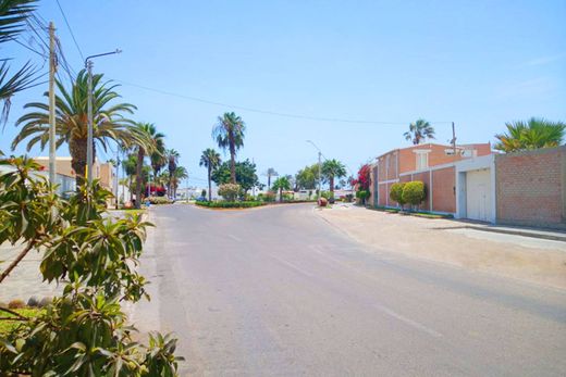 Grundstück in Paracas, Provincia de Pisco