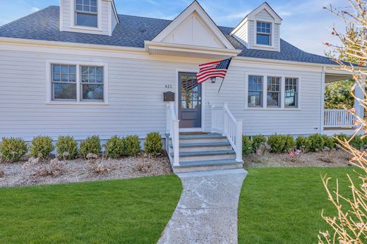 Detached House in Spring Lake Heights, Monmouth County