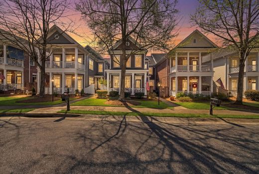 Luxury home in Greenville, Greenville County