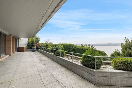 Apartment in Cologny, Geneva