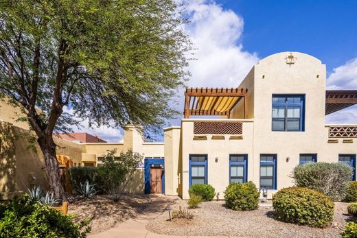 Stadswoning in Tubac, Santa Cruz County