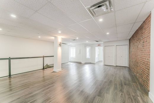 Apartment in Le Plateau-Mont-Royal, City of Montréal