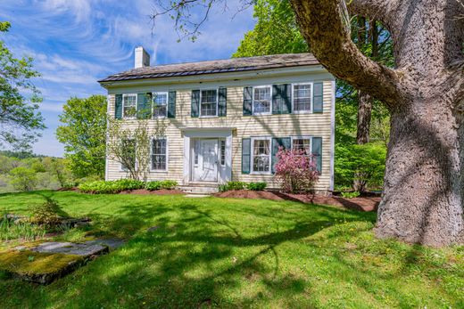 Detached House in Manchester, Bennington County