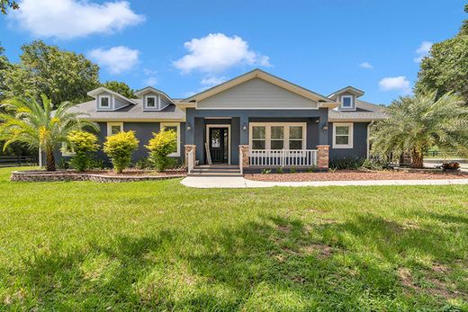 Detached House for sale in Summerfield